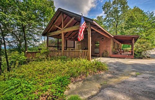 Ellijay House | Cozy Sunset View Cabin with Game Room and Mtn Views!