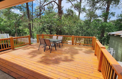 Ruidoso Cabin | Cozy Surprise: Surprises Abound in this Cute 2 Bedroom With a Hot Tub!