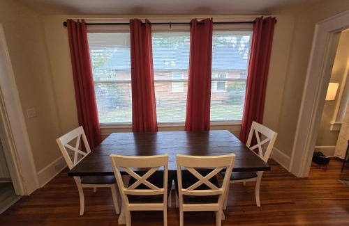 Sans Souci House | Cozy Swamp Rabbit - Sans Souci Greenville Furman