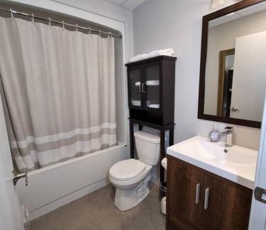 Downtown Gatineau Apartment | Cozy Sweet Studio #2. Ten minutes to D.T Ottawa