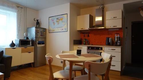 Pelgulinn Apartment | Cozy Telliskivi apartment near city centre