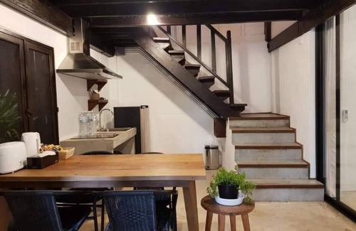 Chang Moi Villa | Cozy Thai style wooden villas in Thapae private make you feel at home.