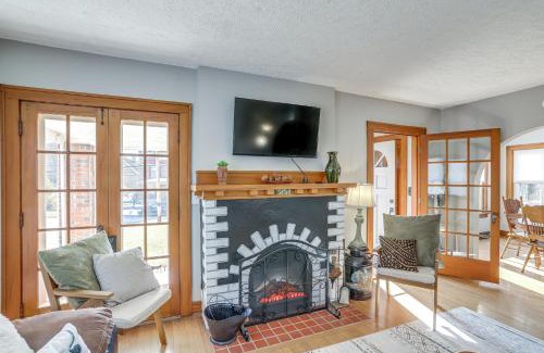Tiffin House | Cozy Tiffin House with Private Pool 1 Mi to Town!
