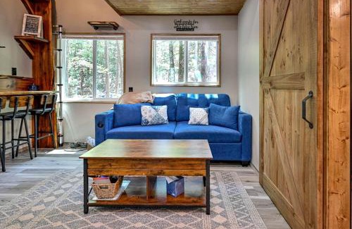 Boles House | Cozy Tiny Cabin with Porch & Fire Pit near Scenic Trails in Western Arkansas