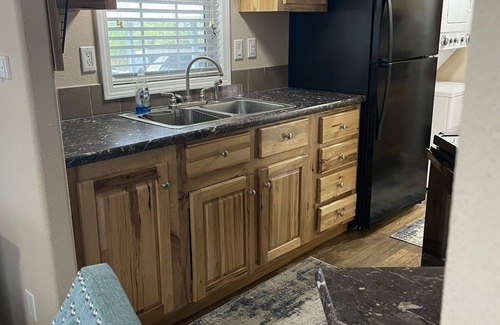 Canton House | Cozy tiny home, perfect for First Monday weekend. Great front porch