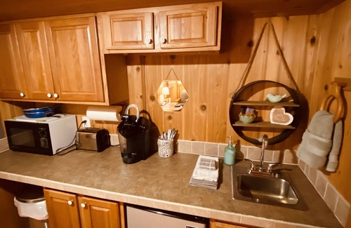 Monteagle Cabin | Cozy Tiny House Cabin @ Trailhead Cabins. South Cumberland Plateau