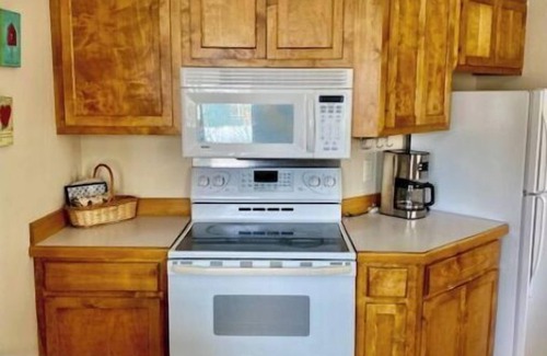 Ketchum House | Cozy Townhome , AMAZING West Ketchum Location, Walk to Town and Lifts