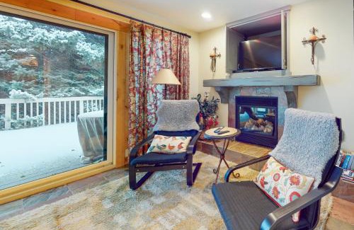 Park Meadows House | Cozy Townhome in Racquet Club Village