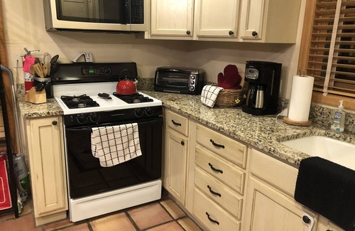 Crested Butte House | Cozy Townhome in Town sleeps 8!