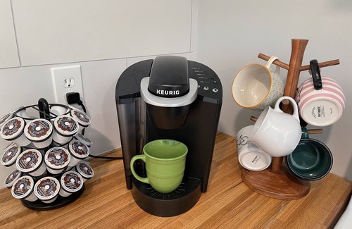 West Ashley House | Cozy townhome just 10 mins to downtown!