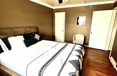 Northeast Dallas House | Cozy Townhome minutes from Dallas
