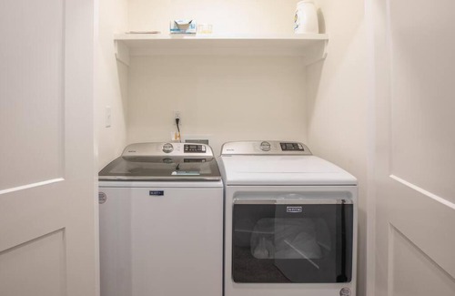 Clarksville Apartment | Cozy Townhouse Close to Downtown
