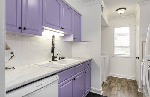 Lafayette House | Cozy townhouse minutes from Downtown Lafayette, LA