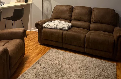Croasdaile Farm Master House | Cozy Townhouse near Downtown