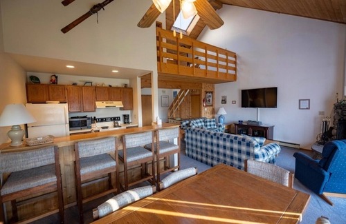Windham House | Cozy townhouse steps away from Windham Mountain- zip code 12496