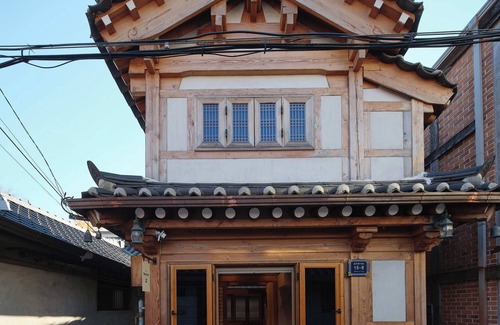 Jongno House | Cozy traditional Korean house Anywhere near Seoul - Palace, Namsan, Myeongdong