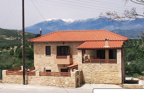 Gortyna Cottage | Cozy traditional stone-house at Cretan nature .Stunning.