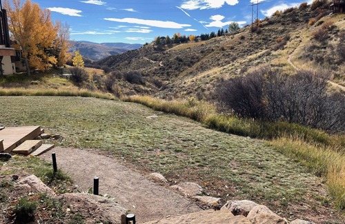 Wildridge Apartment | Cozy Trailside Studio - near National Forest