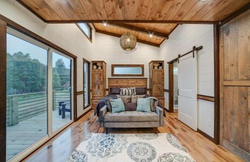 Morganton House | Cozy Treehouse w Hot Tub, Fire Pit, Pet Friendly, Lake Access