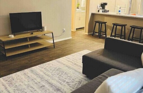 Richardson Apartment | Cozy Two bedroom apartment/cityline