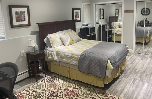 Pomona Apartment | Cozy two bedroom apartment outside the beautiful Harriman State Park.