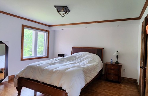 Downtown Gatineau Condo | Cozy two Bedroom Condo in the Heart of Gatineau