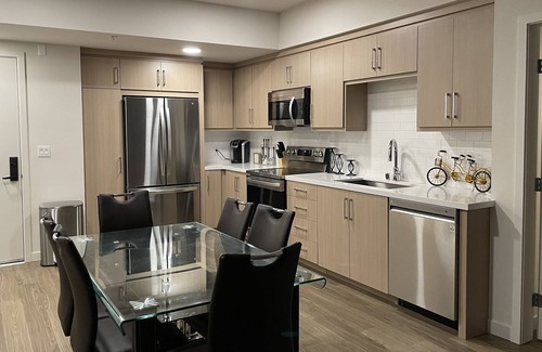 Westmont Apartment | “Cozy Two bedroom in Pomona”