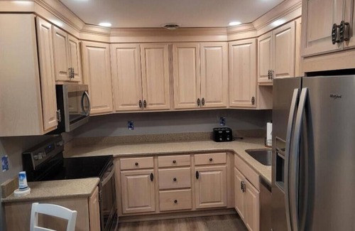 Caine Woods Condo | Cozy Two bedroom/two bath - short walk to the beach and Fenwick Island.
