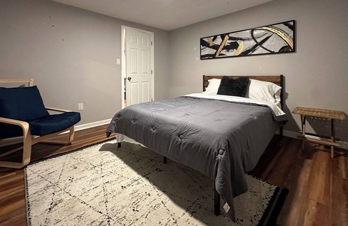 Simpsonville Condo | Cozy two bedroom with patio and indoor fireplace