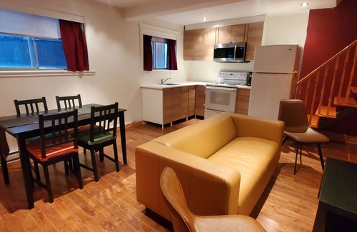 LaSalle Apartment | Cozy two bedrooms apartment