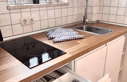Schlatzendorf Apartment | Cozy two-room apartment for up to 4 people with private terrace or balcony
