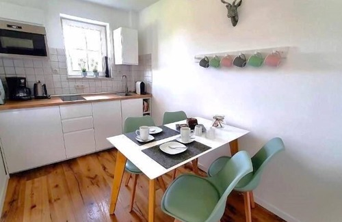 Schlatzendorf Apartment | Cozy two-room apartment for up to 4 people with private terrace or balcony