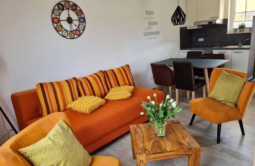Schlatzendorf Apartment | Cozy two-room apartment for up to four people with balcony and view of the valley