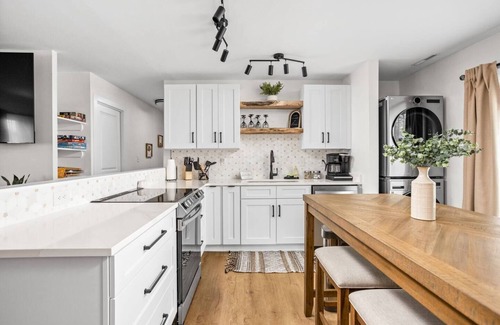 Noblesville Apartment | Cozy Updated 3BR Noblesville Bungalow