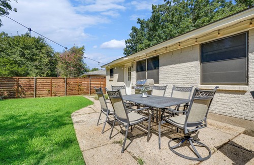 Park Central House | Cozy Updated Home, A+ Location, 2 King Suites!