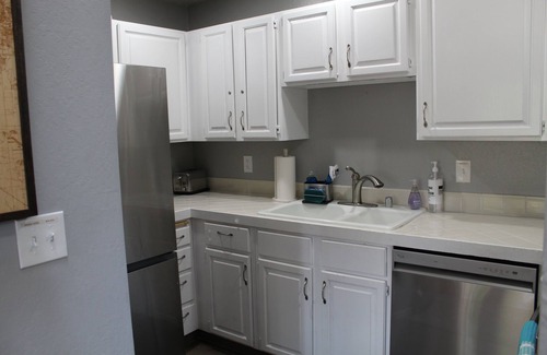 Incline Village Condo | Cozy Updated McCloud Condo - Walk to Lakeshore Drive, Shops & Restaurants
