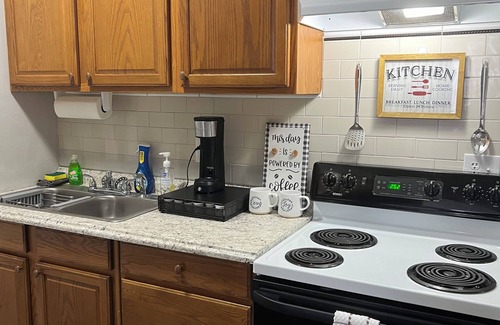 Richmond Apartment | Cozy upstairs 2 bed/1 bath Richmond apt near EKU