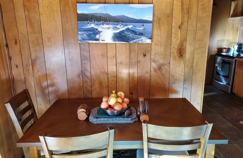 Lake Almanor Country Club House | Cozy 2-bedroom Cabin in Lake Almanor Country Club with ample parking