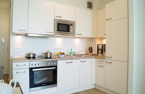 Pelzerhaken Apartment | Cozy vacation apartment with sea view & terrace at Südkap A-03 in Pelzerhaken