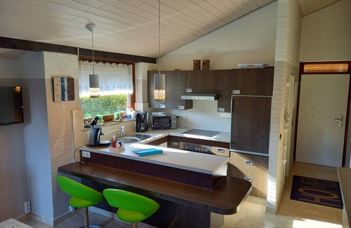 Tossens House | Cozy vacation home quiet location, edge of field with over 700m² fenced garden