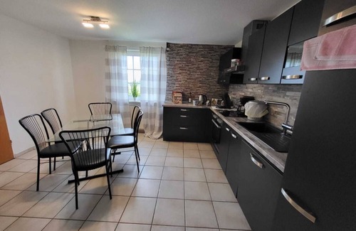 Luedinghausen Apartment | Cozy vacation apartment with garden on a horse farm