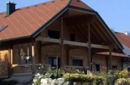 Lunz am See Apartment | Cozy vacation apartment (100m2) with 3 bedrooms and large eat-in kitchen