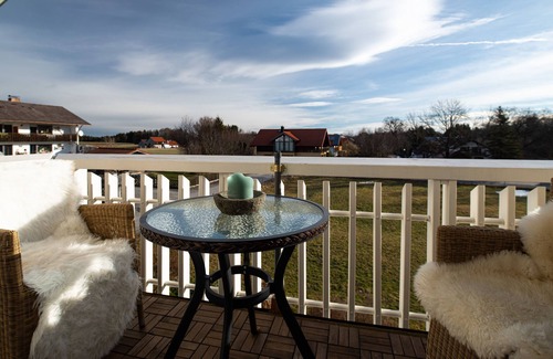Wessobrunn Apartment | Cozy vacation apartment Aurelia in the Upper Bavarian Alpine foothills