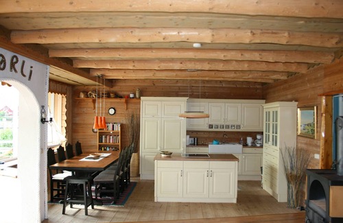 Hyllestad Condo | Cozy vacation apartment directly on the fjord