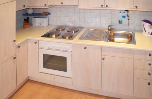 Muersbach Apartment | Cozy vacation apartment (50 sqm) for up to three people with south-facing balcony