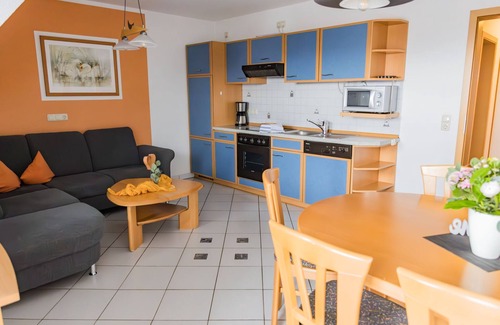 Absberg Apartment | Cozy vacation apartment for 4 people with balcony