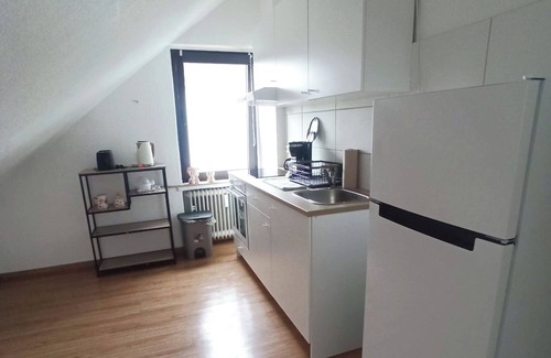 Halver Apartment | Cozy vacation apartment with large roof terrace in an upscale residential area.