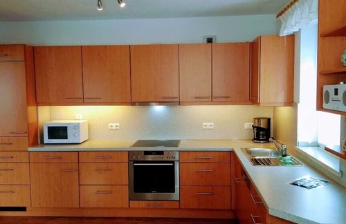 Kemnath Apartment | Cozy vacation apartment (74 sqm) with terrace for up to 4 people