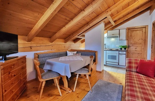 Oberau Apartment | Cozy vacation apartment near Garmisch-Partenkirchen.