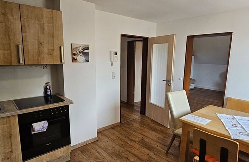 Sinzing Apartment | Cozy vacation apartment (83 sqm) with three bedrooms and terrace